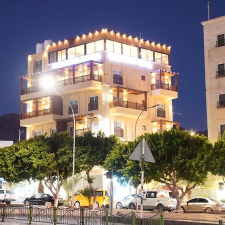 Laverda Hotel Aqaba Exterior photo